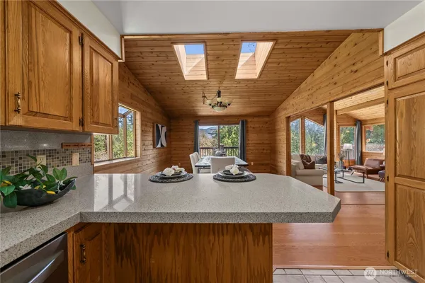 $975,000 | 37902 278th Avenue Southeast, Enumclaw, WA 98022