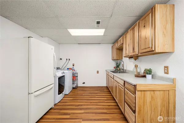 $975,000 | 37902 278th Avenue Southeast, Enumclaw, WA 98022
