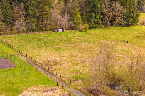 $975,000 | 37902 278th Avenue Southeast, Enumclaw, WA 98022