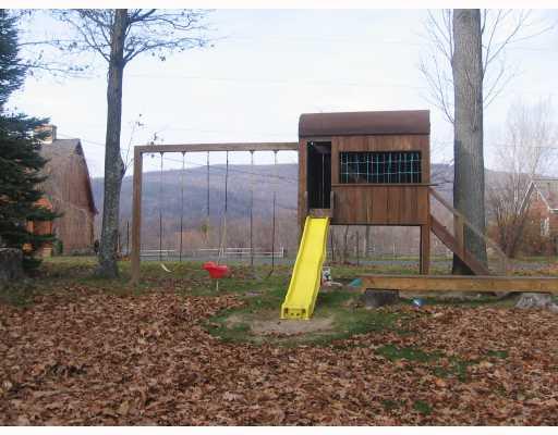 301 Derry Ridge Road Ligonier, PA 15658 - Photo 4 of 9 View.