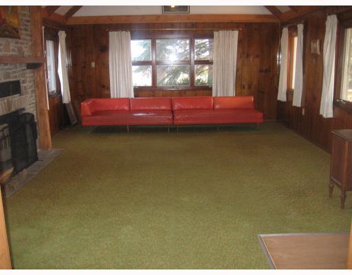301 Derry Ridge Road Ligonier, PA 15658 - Photo 7 of 9 Den/Family/Great Room.