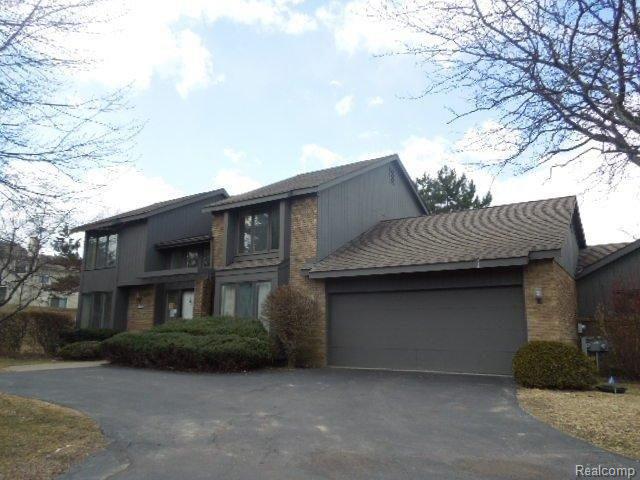 5590 Ridgewood Road, Unit 5590 West Bloomfield, MI 48322 - Photo 2 of 22 4-2 062.jpg