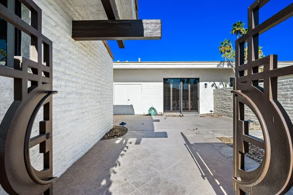 $8,500 | 44839 Oro Grande Circle, Indian Wells, CA 92210