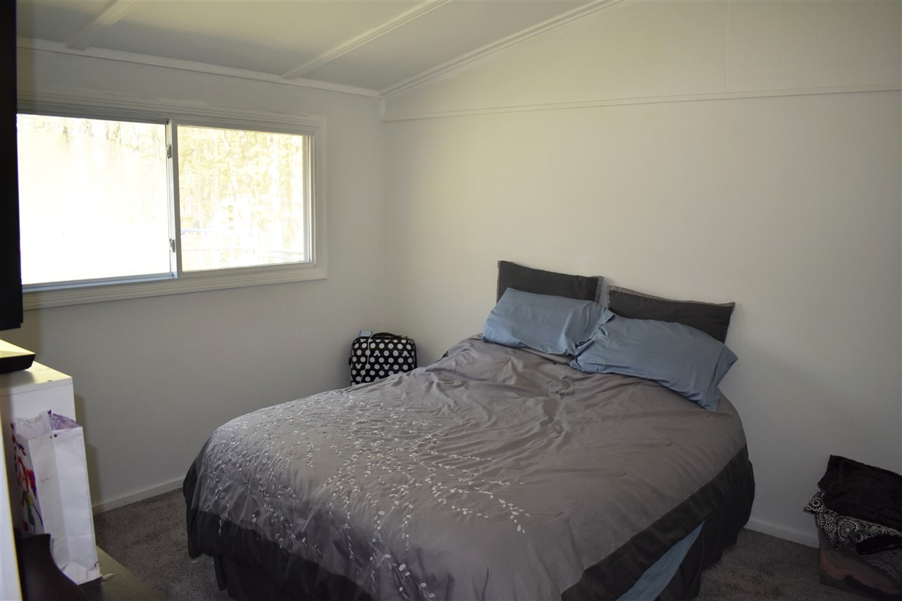 1863 Lardie Road Traverse City, MI 49696 - Photo 11 of 20 1846559-10.JPG