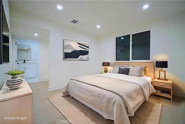 $4,500 | 803 East 84th Place, Los Angeles, CA 90001