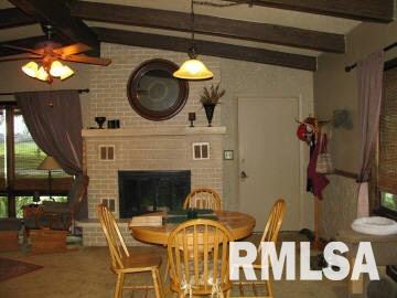 1711 Harlan Road Mount Vernon, IL 62864 - Photo 3 of 15 Gallery Image 3