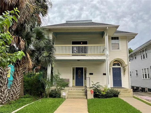 $1,950 | 5495 Canal Boulevard, Unit LOWR, New Orleans, LA 70124