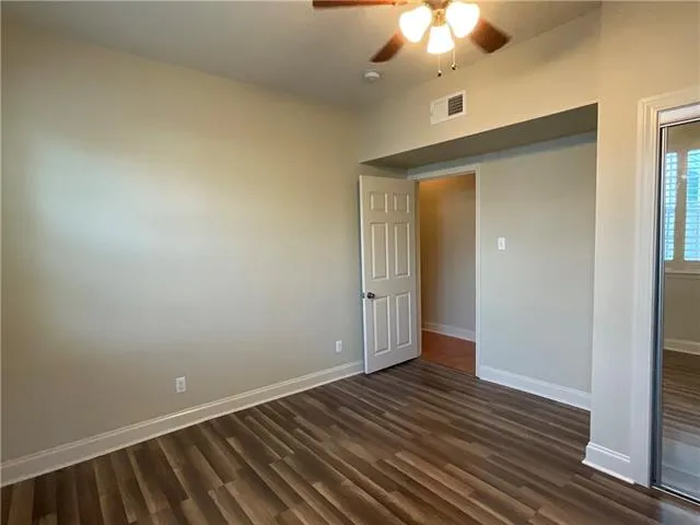 $1,950 | 5495 Canal Boulevard, Unit LOWR, New Orleans, LA 70124