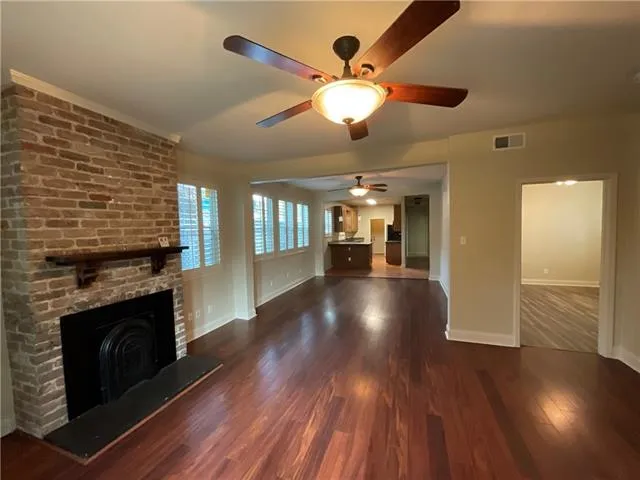 $1,950 | 5495 Canal Boulevard, Unit LOWR, New Orleans, LA 70124