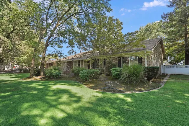$1,400,000 | 450 West Turner Road, Lodi, CA 95242
