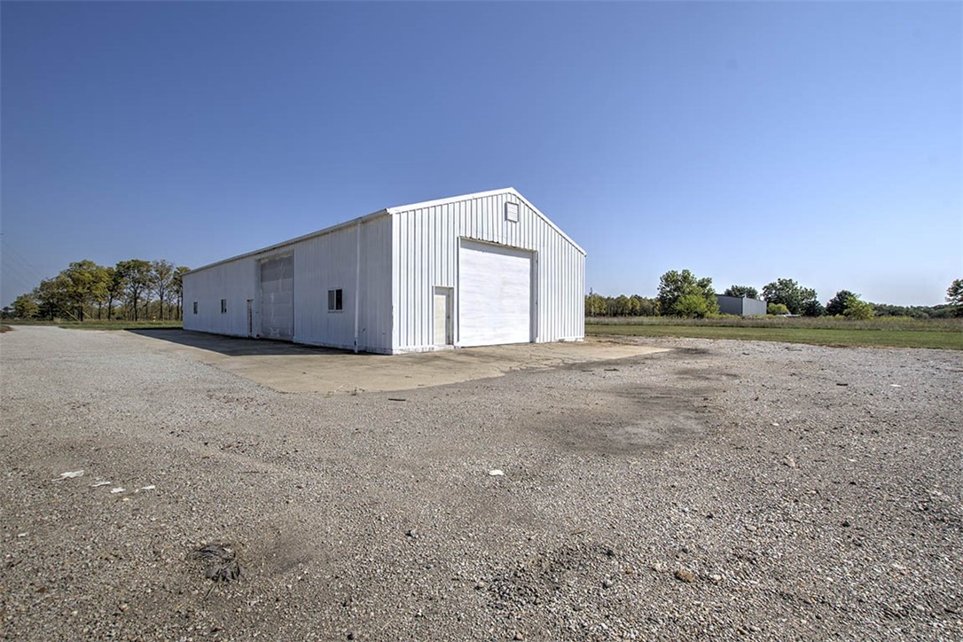 8269 Dunbar Road Argenta, IL 62501 - Photo 12 of 19