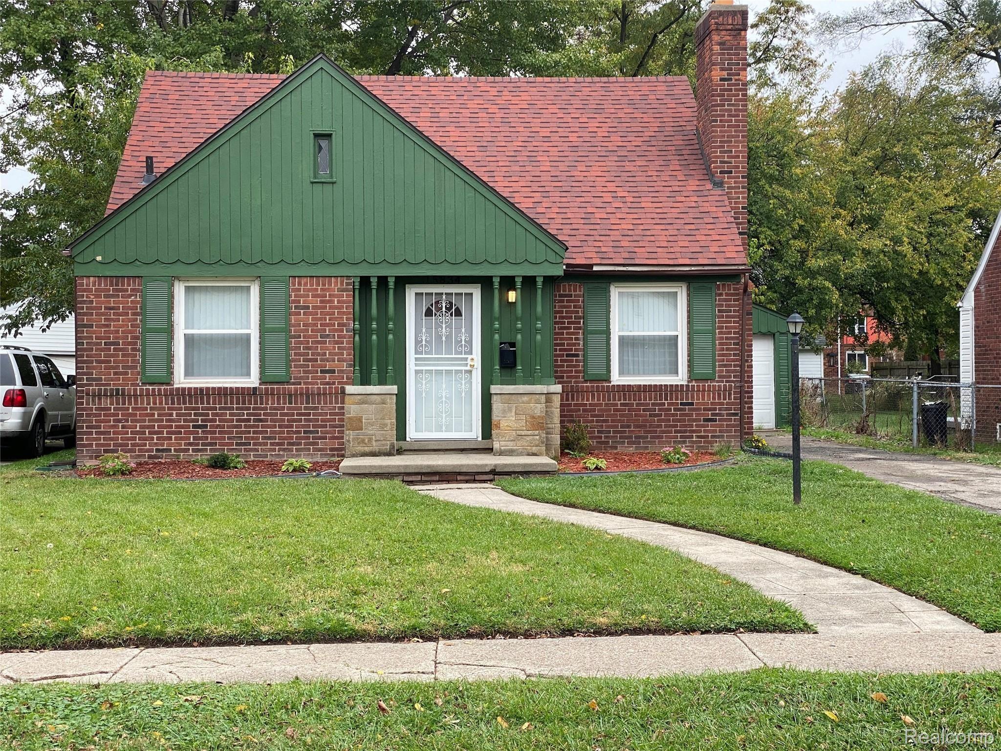 15834 Evergreen Road Detroit, MI 48223 - Photo 2 of 28 tempImagesi4uay.jpg
