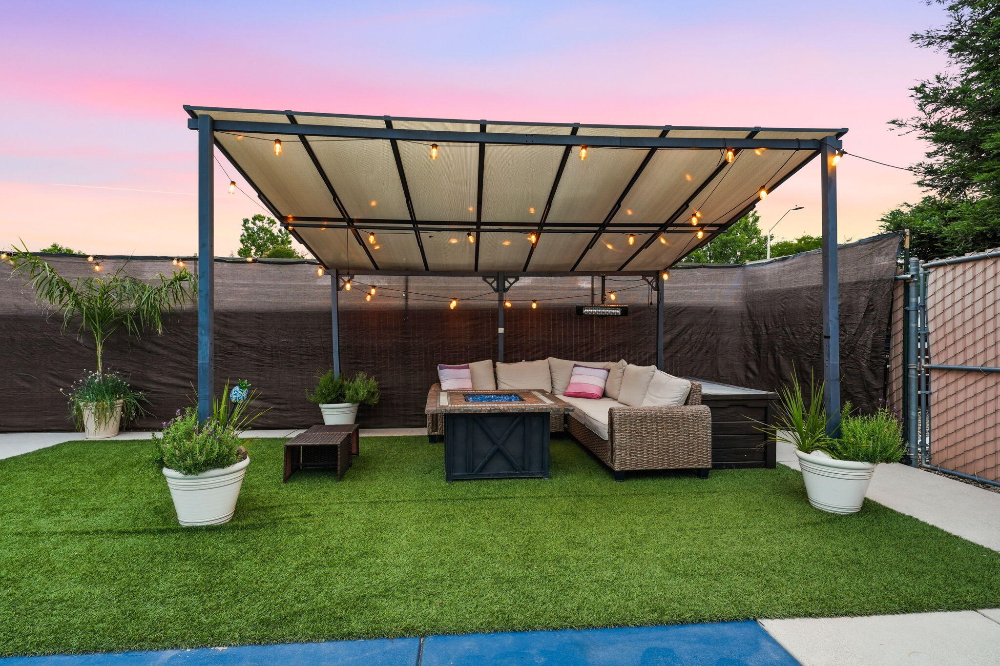 1803 Stetson Way Redding, CA 96003 - Photo 27 of 32 Pergola