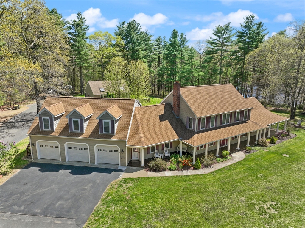 20-22 Box Pond Road Bellingham, MA 02019 - Photo 3 of 42