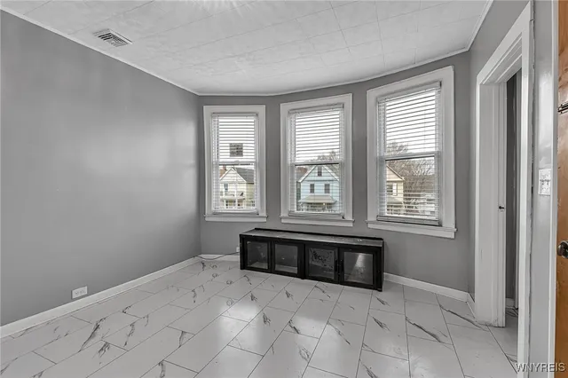 $264,900 | 375 Military Road, Buffalo, NY 14207