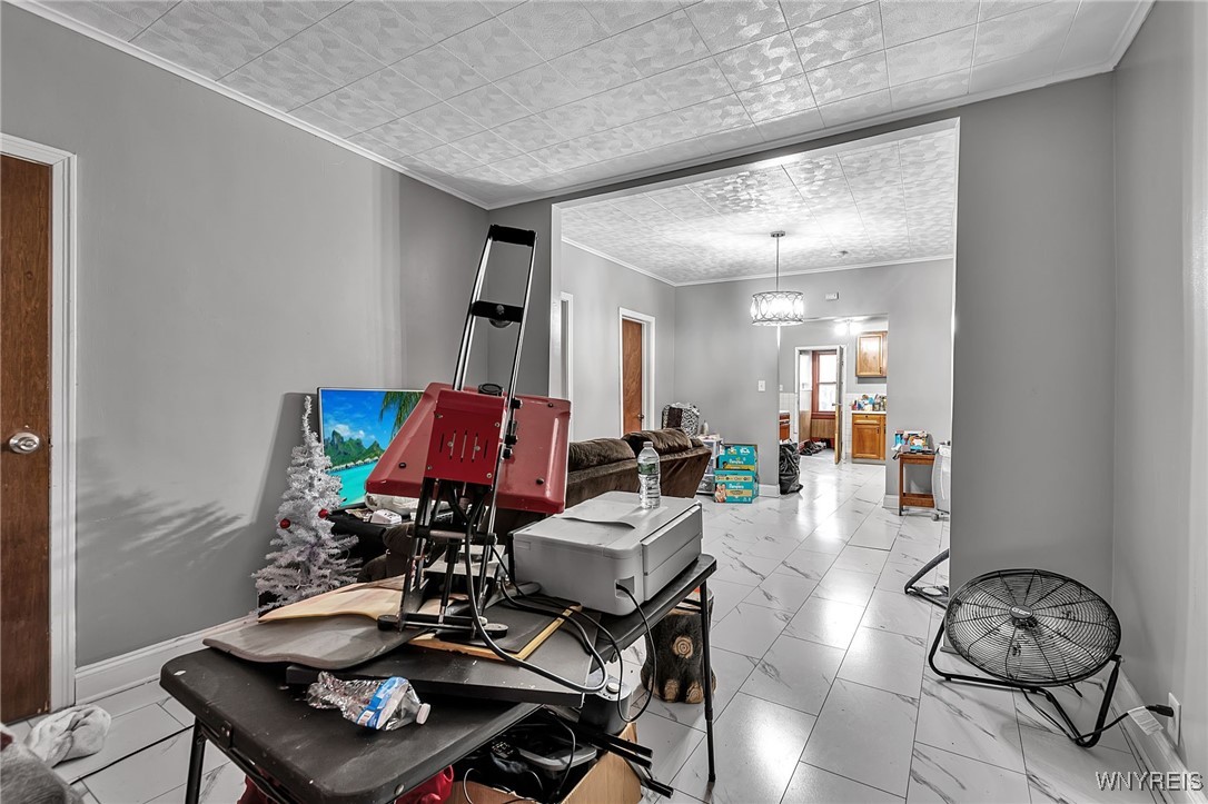 375 Military Road Buffalo, NY 14207 - Photo 29 of 44 Lower Unit