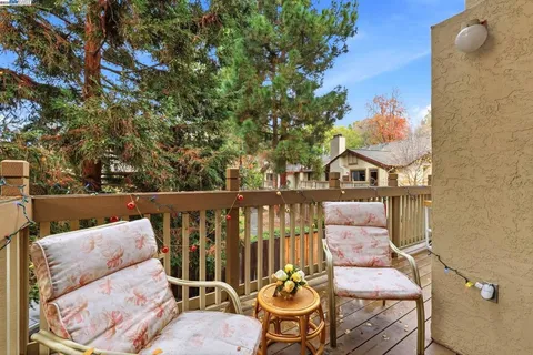 $698,000 | 976-976 Huntington Terrace, Fremont, CA 94536