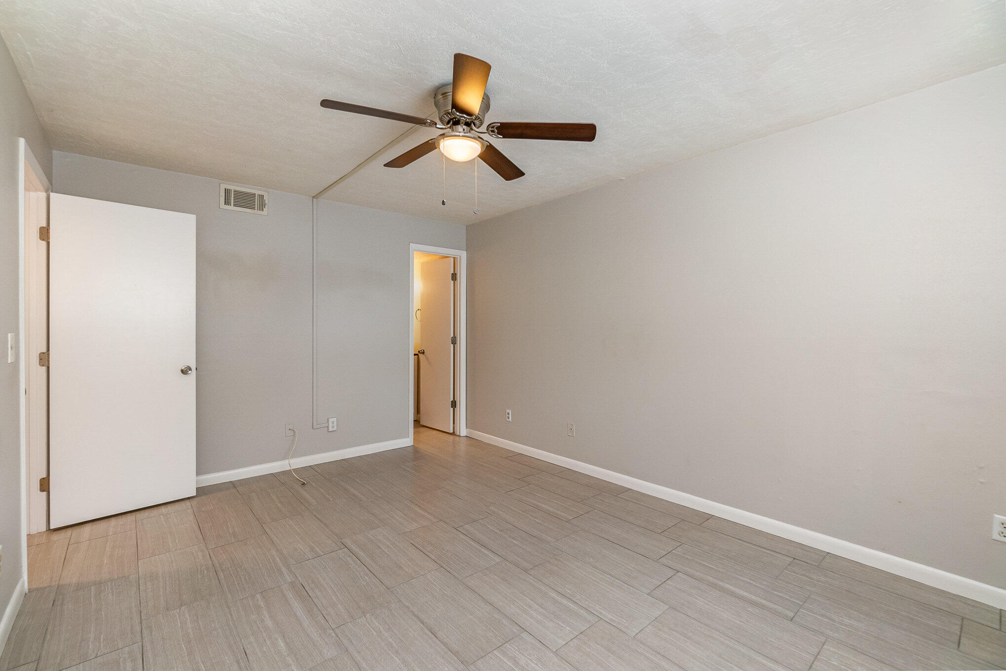 588 North Wickham Road, Unit 49 Melbourne, FL 32935 - Photo 18 of 27 Second Bedroom