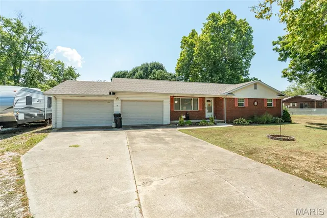 $165,000 | 54 County Road 560, Poplar Bluff, MO 63901