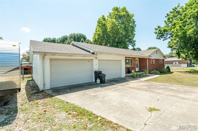 $165,000 | 54 County Road 560, Poplar Bluff, MO 63901