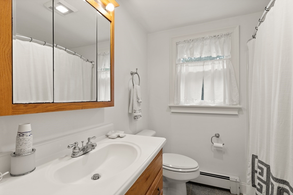 7 Rachael Circle Easton, MA 02375 - Photo 8 of 25 Gallery Image 8