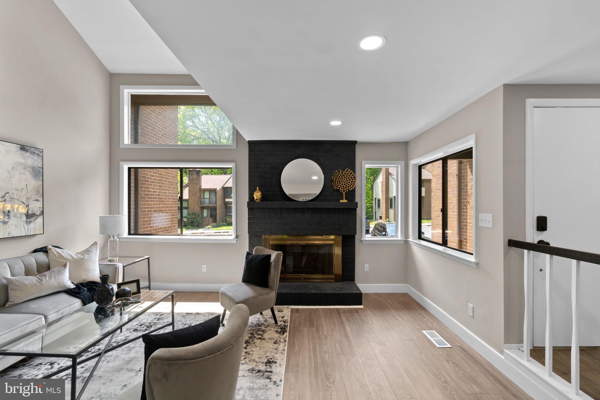 2219 Glencourse Lane Reston, VA 20191 - Photo 5 of 50 Gallery Image 5