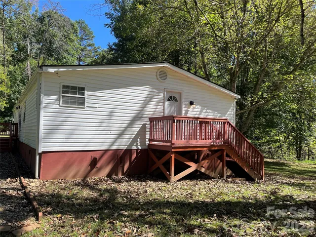 a view of outdoor space