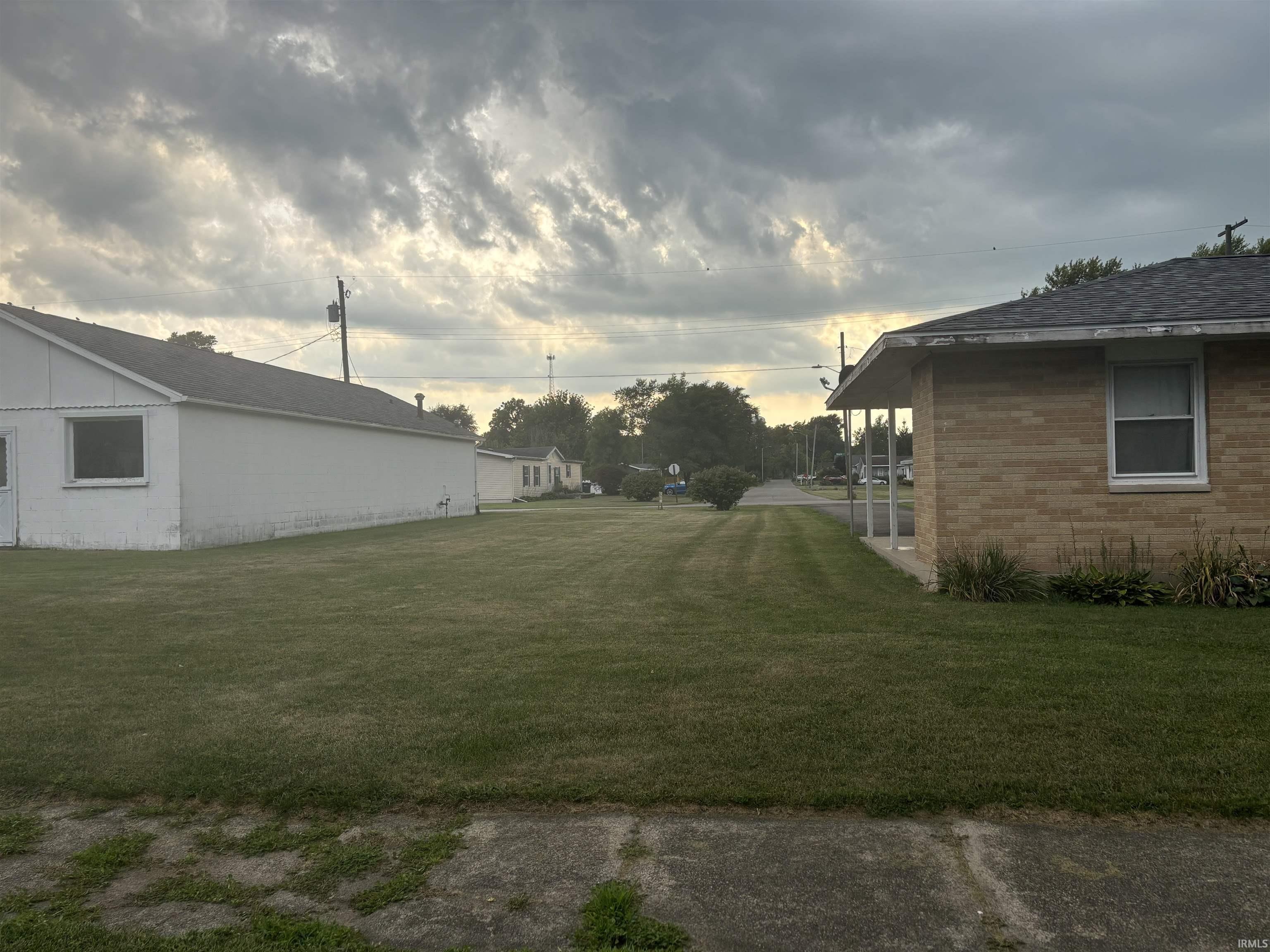 606 North Race Street Monon, IN 47959 - Photo 6 of 13