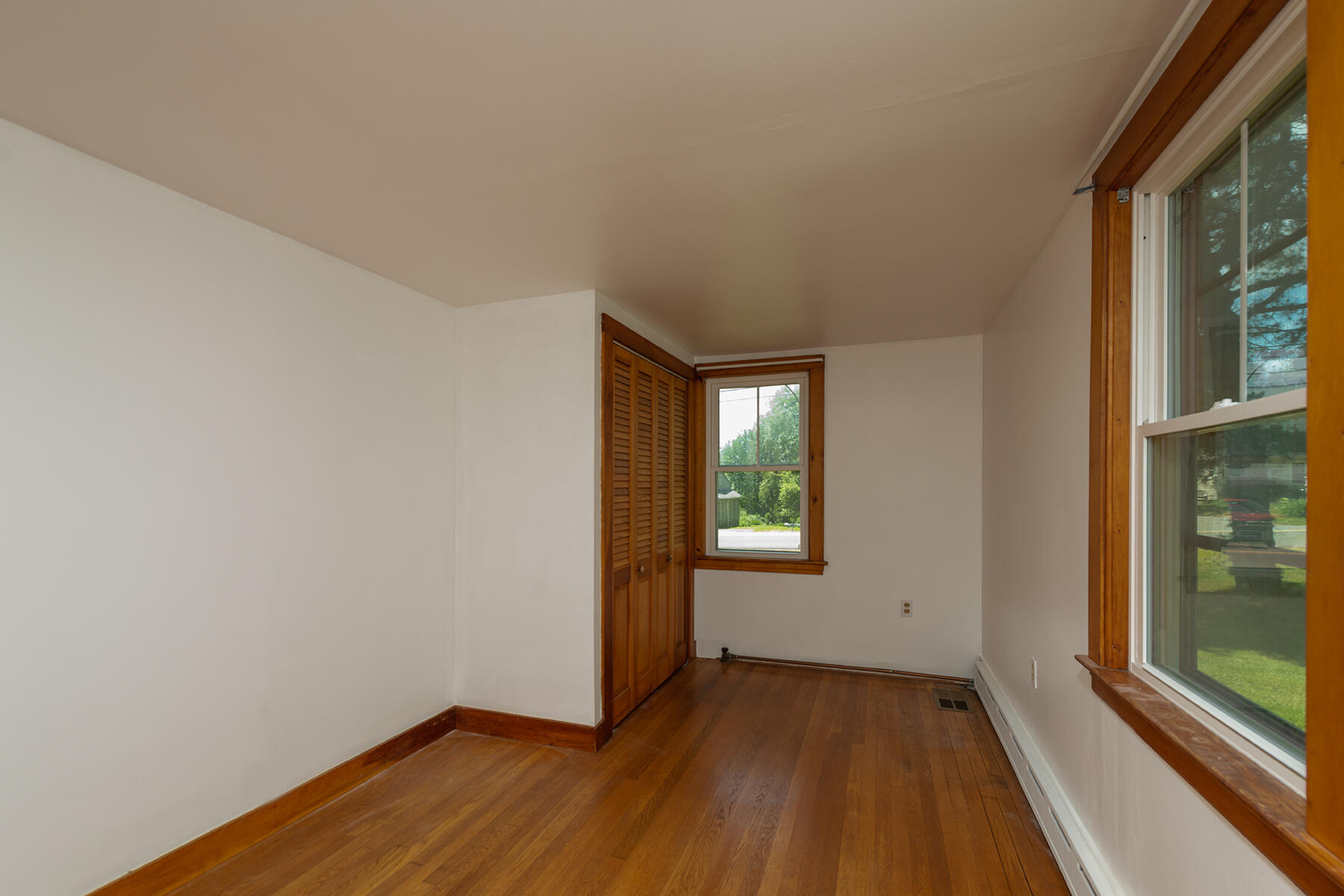 107 Beech Ridge Road York, ME 03909 - Photo 16 of 29 16 Bedroom 3