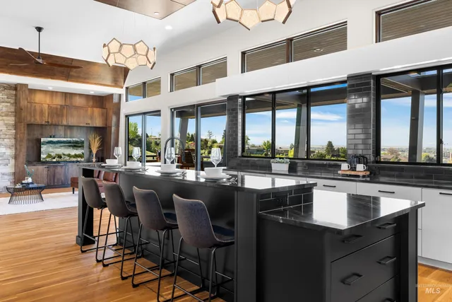 $5,100,000 | 146 Skylark Drive, Boise, ID 83702