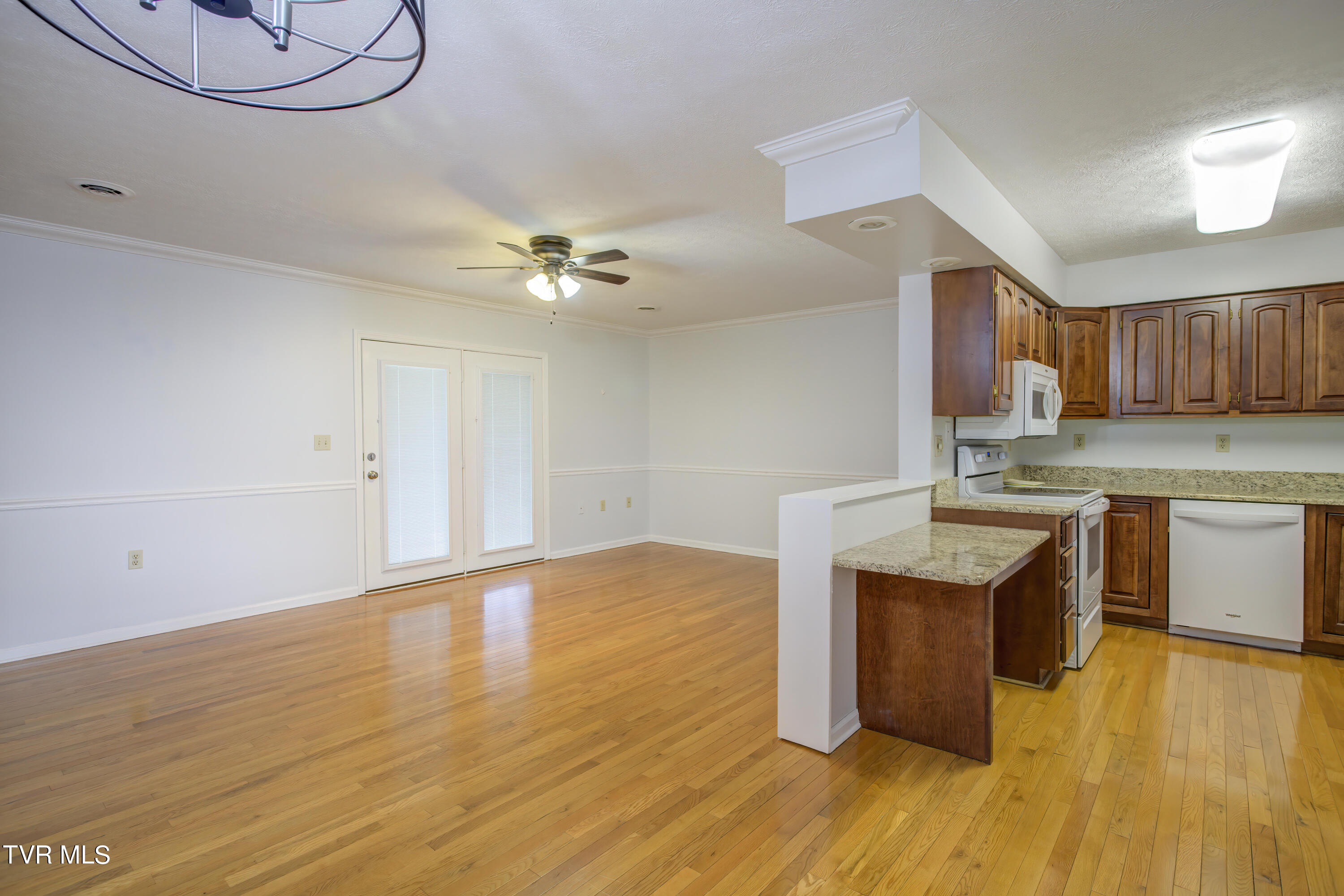 537 Hickory Road, Unit 537 Bristol, TN 37620 - Photo 18 of 26 537 Hickory Rd, Bristol (22)