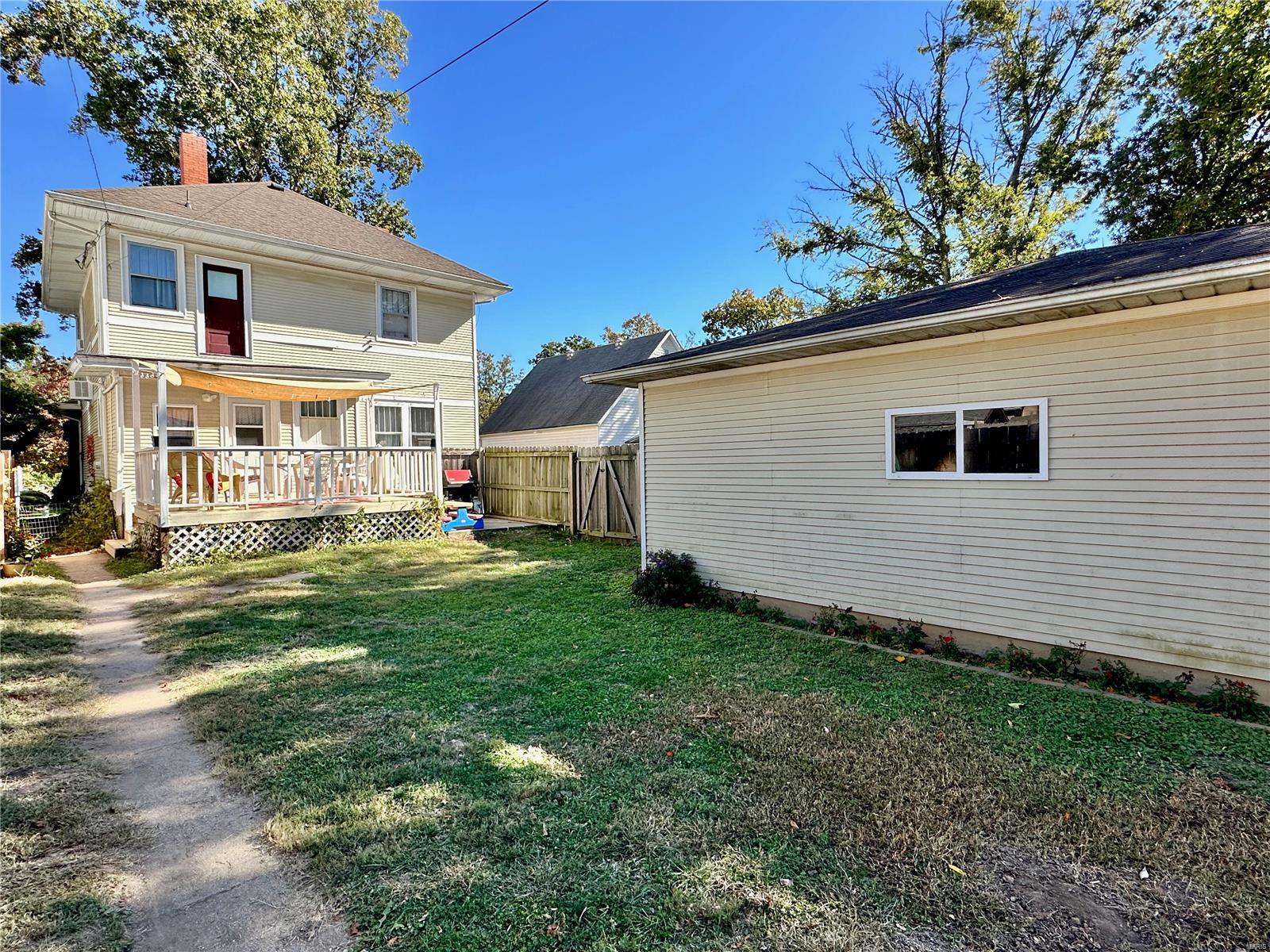 724 South Oak Street Hillsboro, IL 62049 - Photo 6 of 53 Gallery Image 6