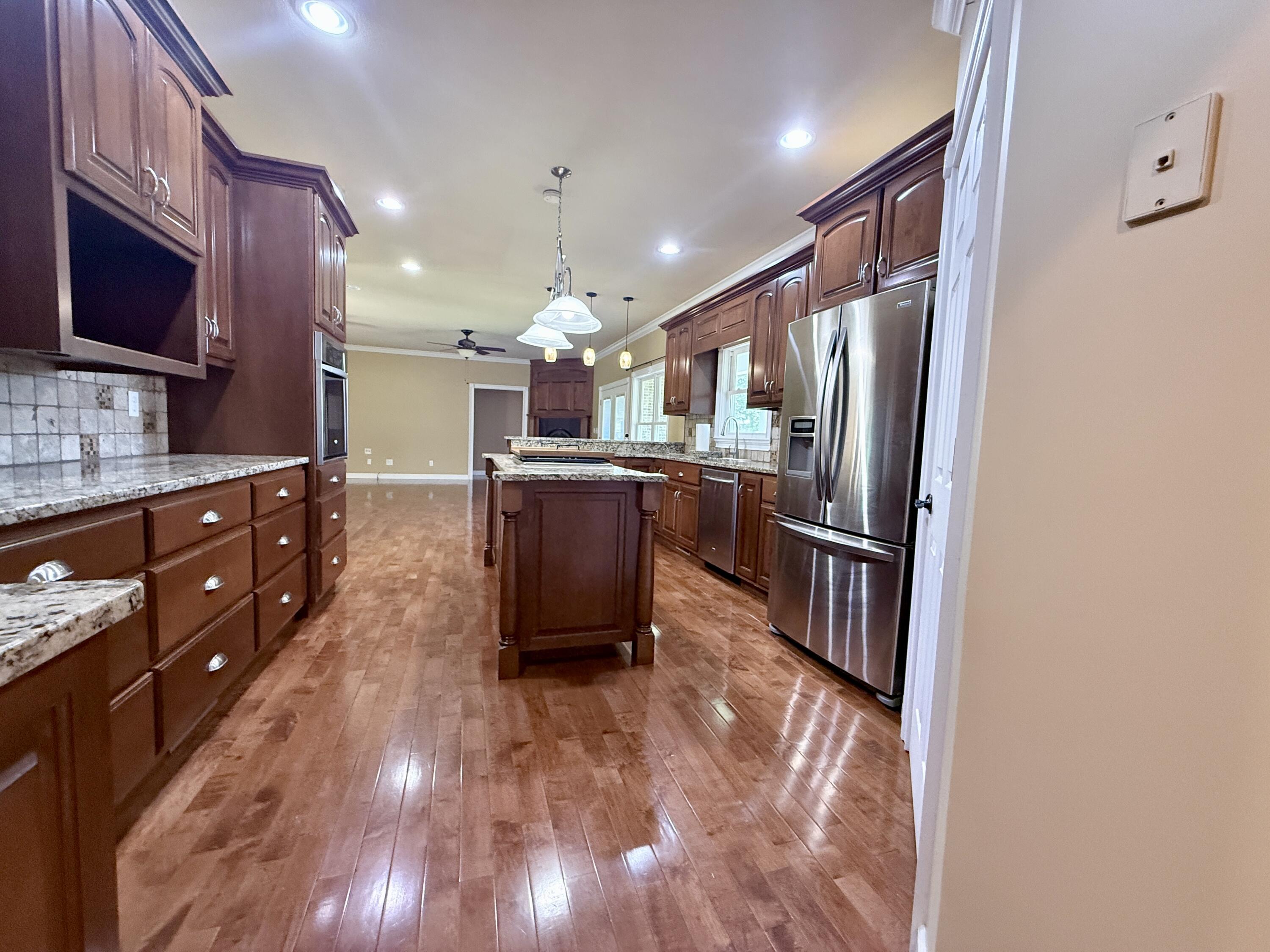 1503 Taliaferro Springs Road Lyerly, GA 30730 - Photo 13 of 37 Kitchen