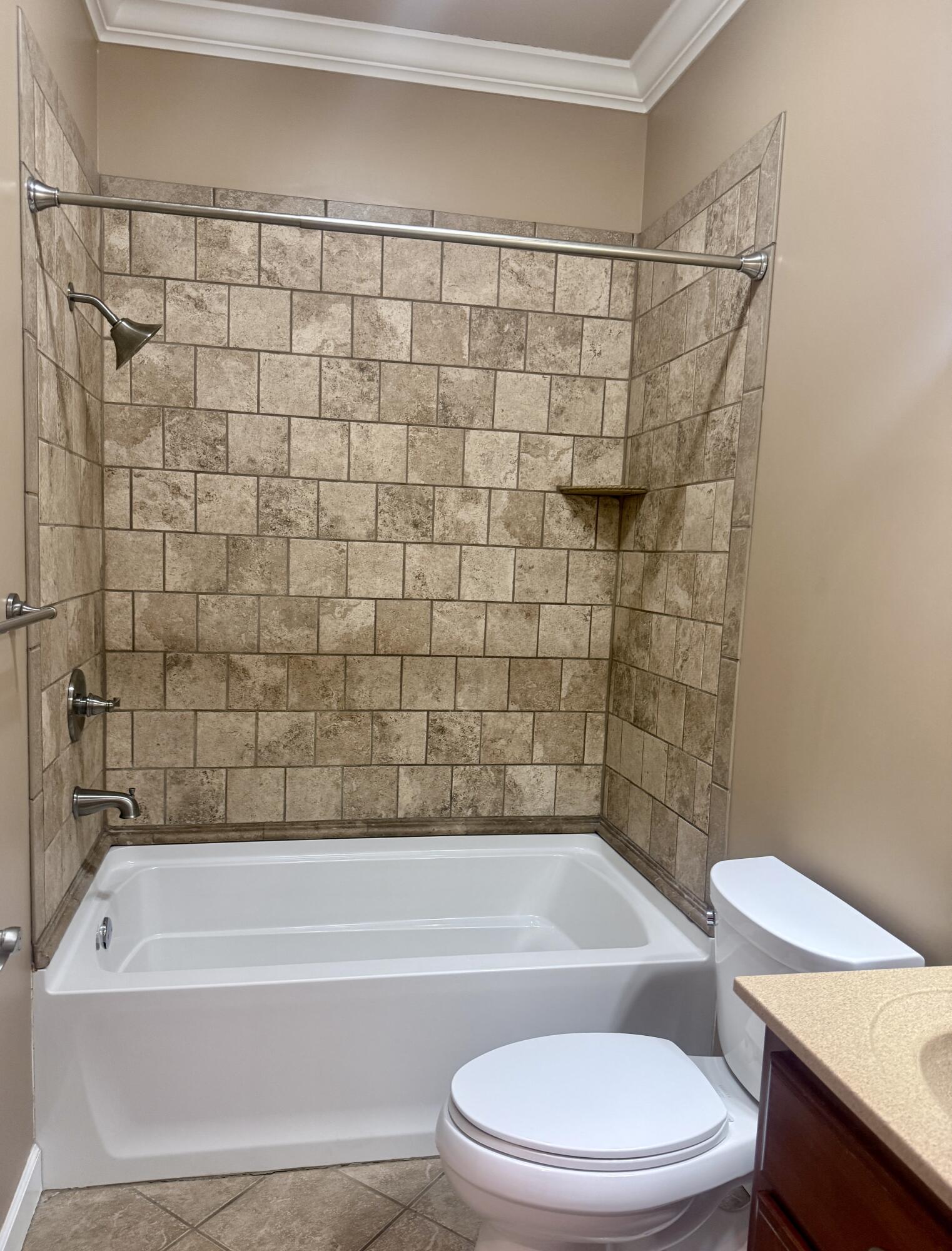 1503 Taliaferro Springs Road Lyerly, GA 30730 - Photo 22 of 37 Bathroom 2