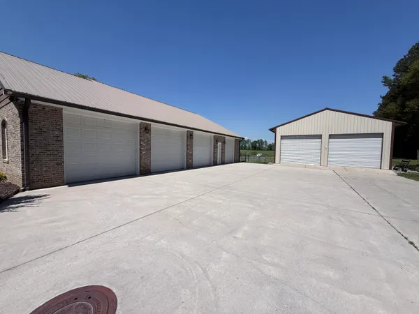 $448,500 | 1503 Taliaferro Springs Road, Lyerly, GA 30730