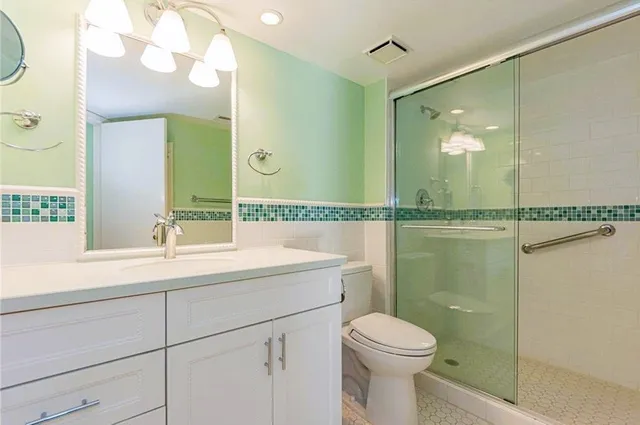 $2,500 | 1821 Mooringline Drive, Unit 1C, Vero Beach, FL 32963