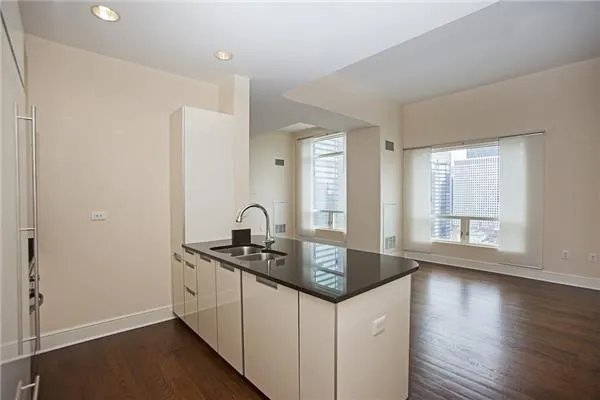$1,850,000 | 250 East 49th Street, Unit 23AB | Midtown East