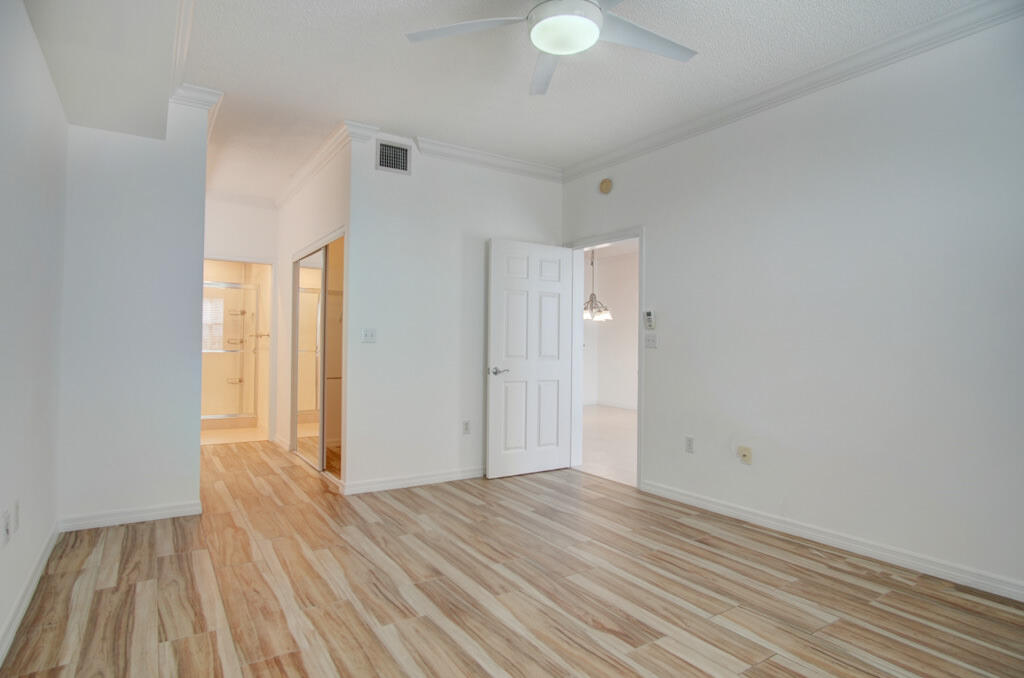 26 Royal Palm Way, Unit 503 Boca Raton, FL 33432 - Photo 19 of 30 10 primary bed 3
