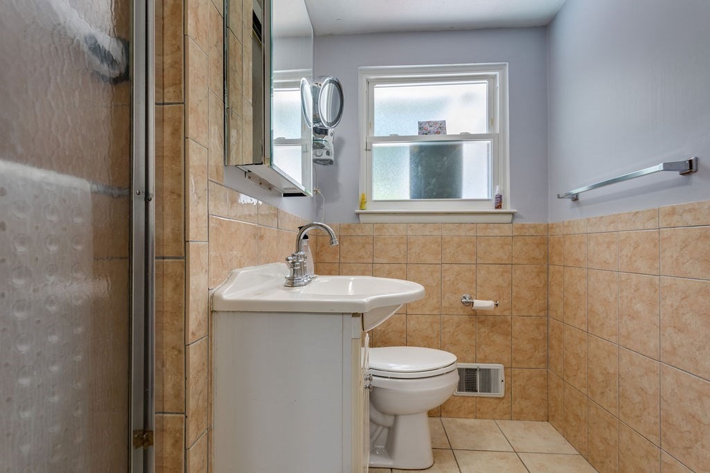 14 Livoli Road Framingham, MA 01701 - Photo 21 of 41 Gallery Image 21