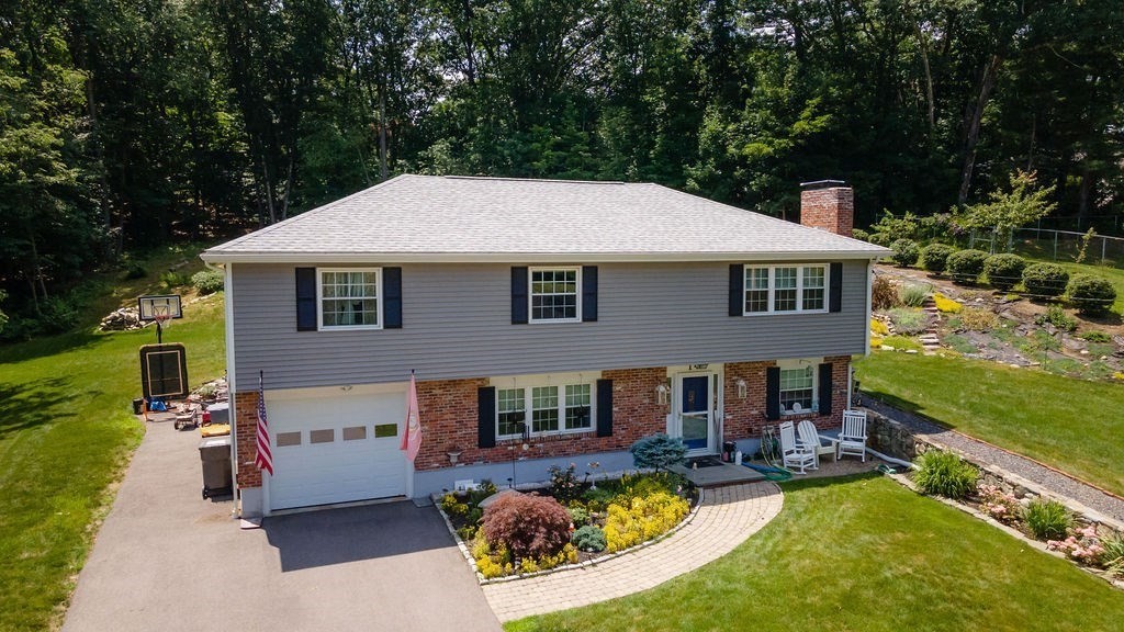 14 Livoli Road Framingham, MA 01701 - Photo 4 of 41 Gallery Image 4