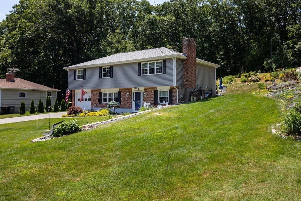 14 Livoli Road Framingham, MA 01701 - Photo 5 of 41 Gallery Image 5