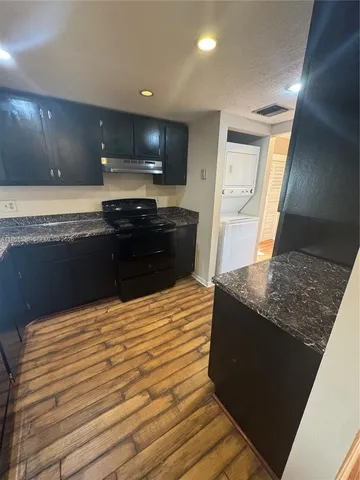 $2,200 | 6575 West Oakland Park Boulevard, Unit 218, Lauderhill, FL 33313