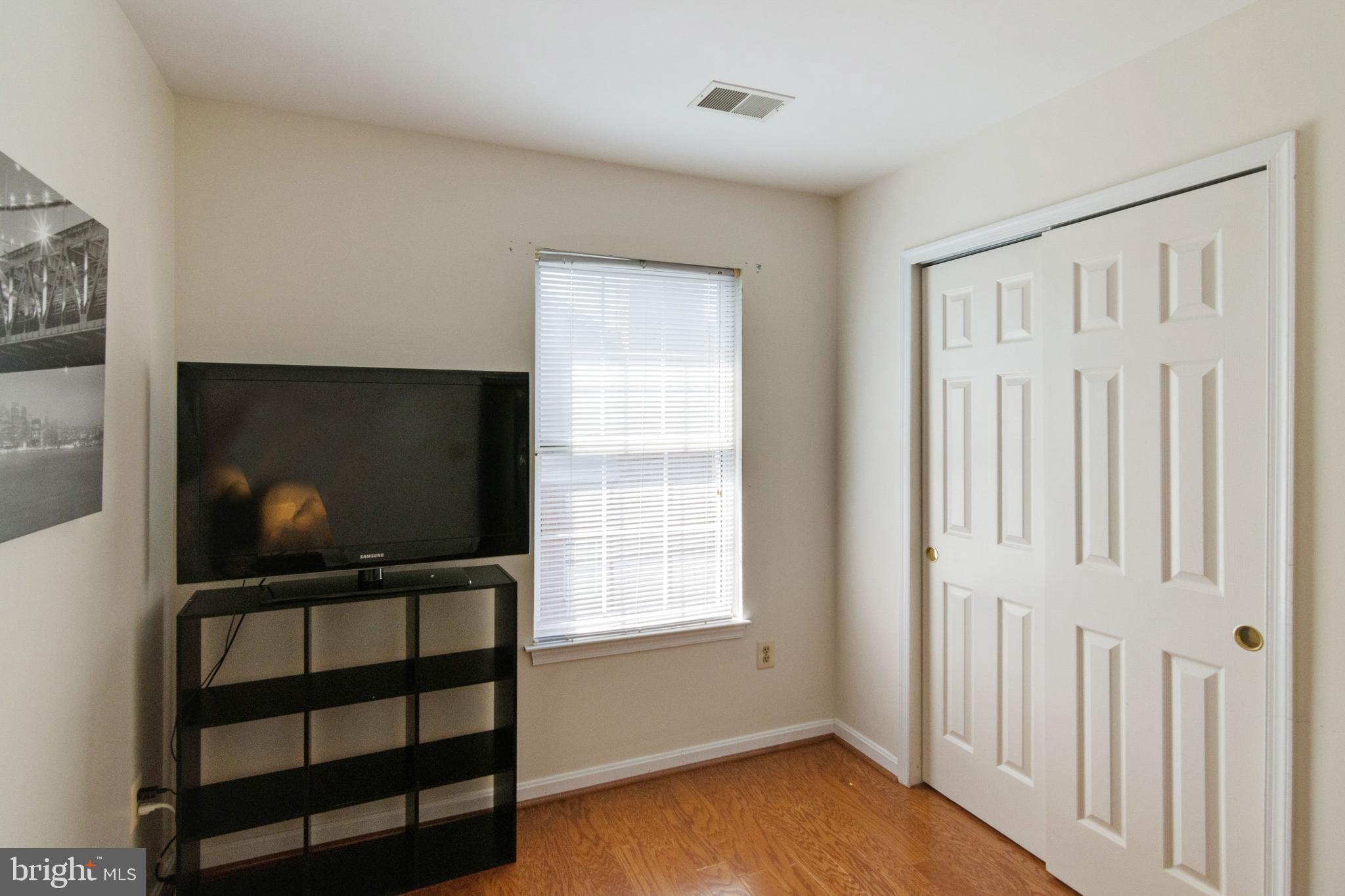 9208 Vanfleet Court Laurel, MD 20708 - Photo 23 of 43 Third Bedroom /Office