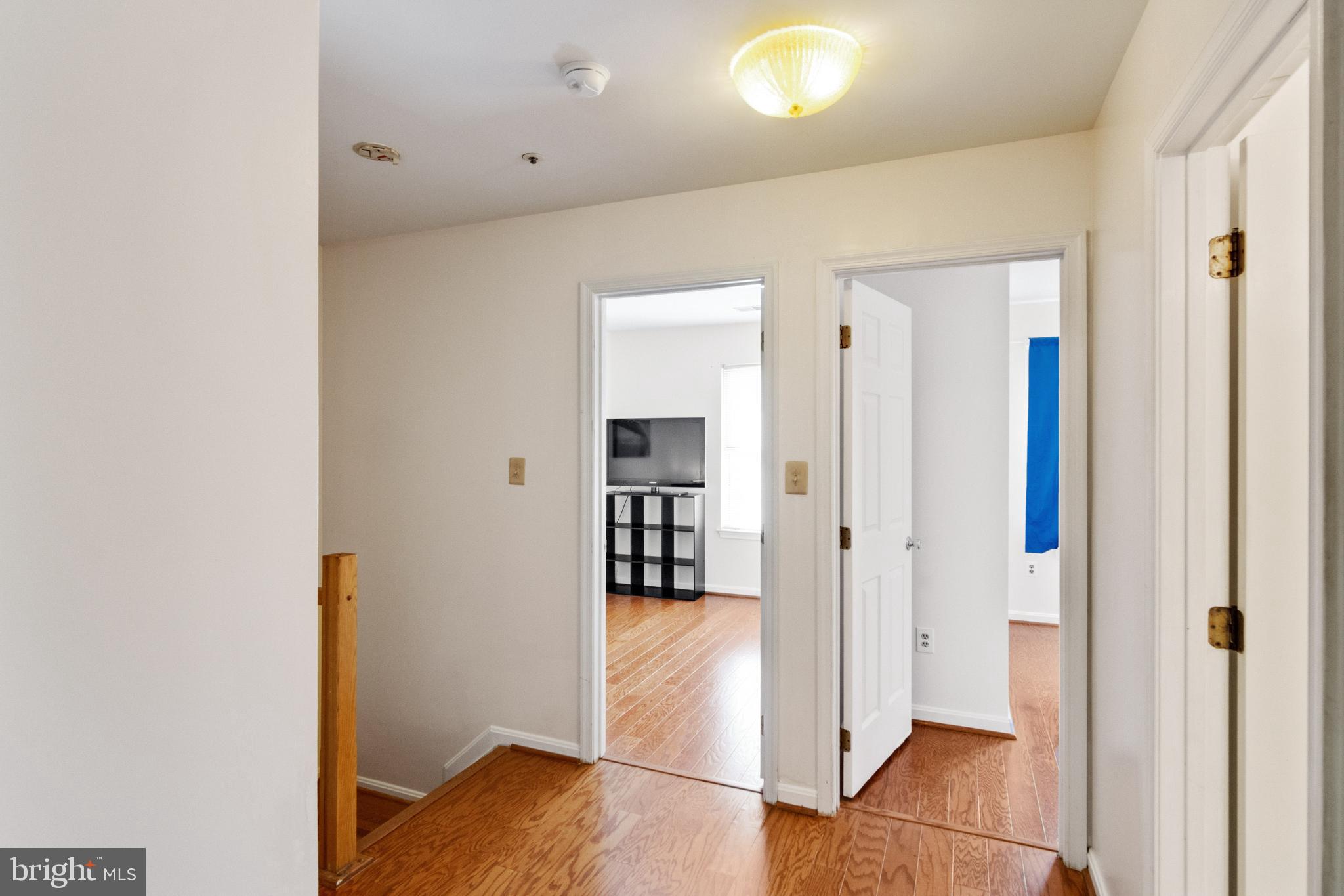9208 Vanfleet Court Laurel, MD 20708 - Photo 26 of 43 Upper Level