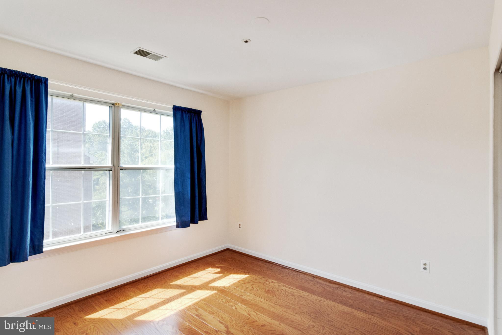 9208 Vanfleet Court Laurel, MD 20708 - Photo 27 of 43 Second Bedroom, Upper Level