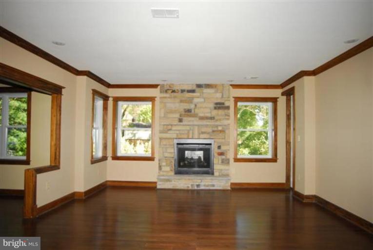 7200 Churchill Road McLean, VA 22101 - Photo 8 of 12 Recreation Room