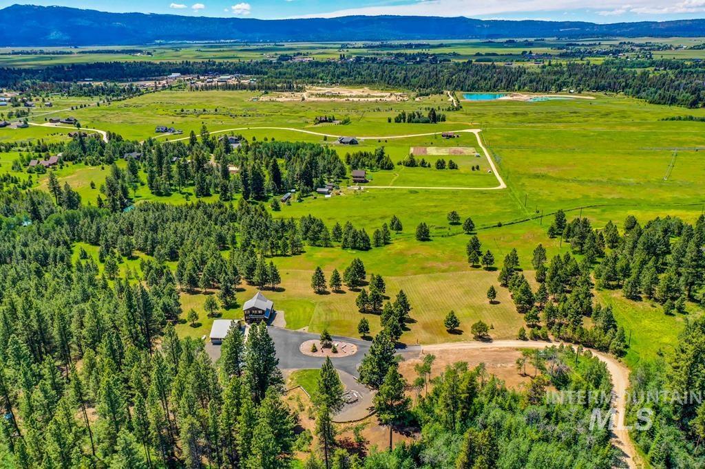30 Redtail Lane McCall, ID 83638 - Photo 13 of 50 Bird's eye view of a water and mountain view