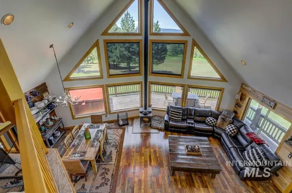 $1,975,000 | 30 Redtail Lane, McCall, ID 83638