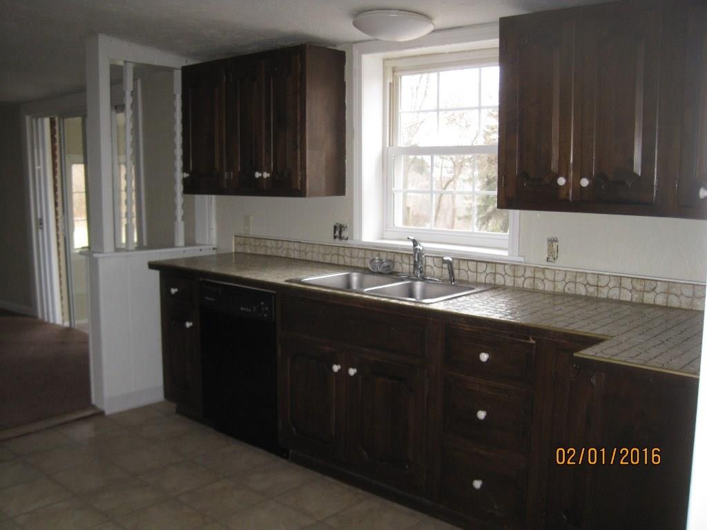 220 Center New Texas Road Plum, PA 15239 - Photo 8 of 15