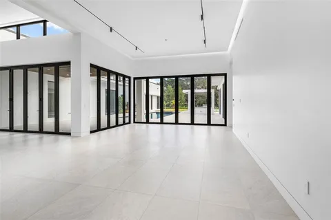 $5,300,000 | 6676 Northwest 66th Way, Parkland, FL 33067